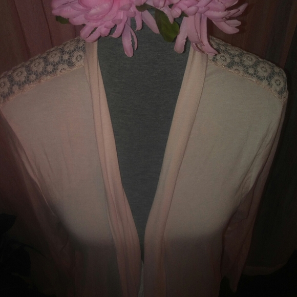 NWOT, Light Pink Long Topper - Picture 7 of 8
